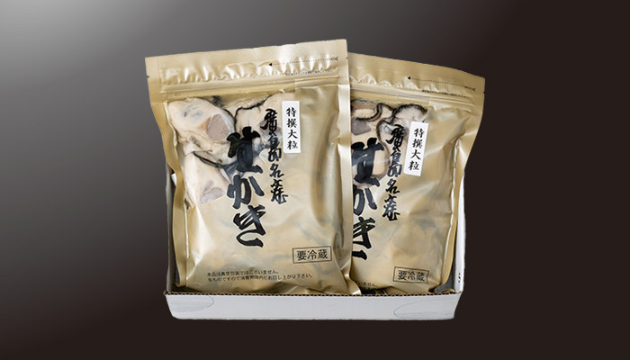 「安芸」むき身500g×2〈DX-10〉,「かき小町」殻付かき15コ〈KM-15〉（ナイフ・手袋つき）