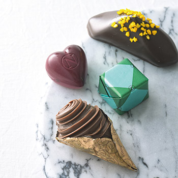 【ノイハウス】テイストオブノイハウス 4（4個入）