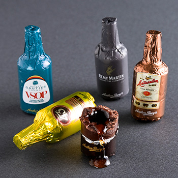 Anthon Berg【アンソンバーグ】アンソンバーグ リカーアソート（リカーチョコレート16ピース）