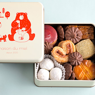 【メゾン・デュ・ミエル】ミエルの赤いクッキー缶