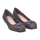 【eizo】エイゾーフラワーモチーフバレエパンプス グレー