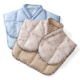 【DAKS】羽毛入り肩当て