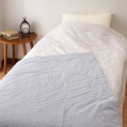 【大津コーポレーション】サッカー地　さらっと肌掛けふとん 