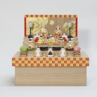 奈良一刀彫　鐵山作　豆段雛