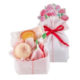 【宗家 源 吉兆庵】母の日　フラワーブーケ