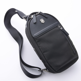 【ビクトリノックス】URBAN Sling Bag